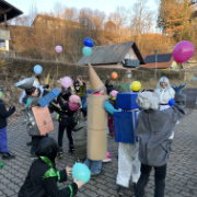 Mehr über den Artikel erfahren WiWö-Fasching im Weltall
